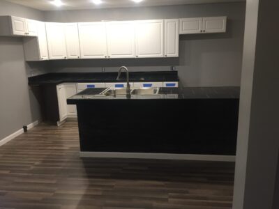 Cabinets & Countertop
